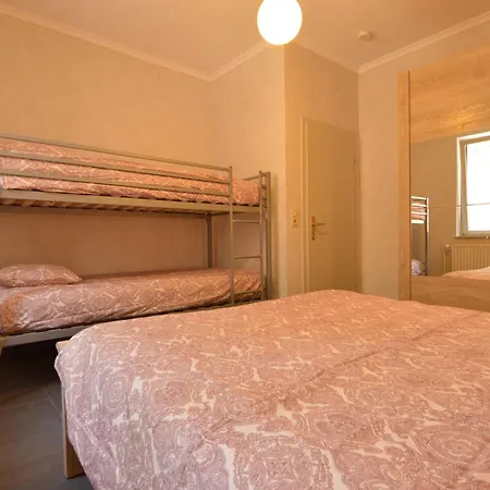 Lovely Modern Apartment, Walking Distance To Mosel Apartment *