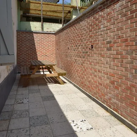 Apartment Lovely Modern Apartment, Walking Distance To Mosel *